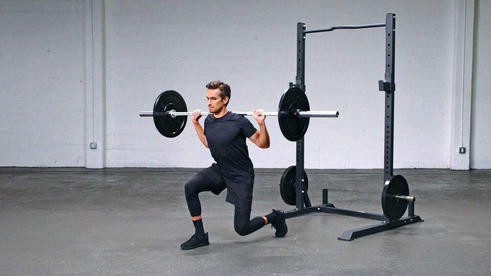 Khaira Ummah - Dumbbell squat is an efficient exercise to build functional  fitness and helps stabilize the body as well. Target muscles; > Quadriceps  > Gluteus > Hamstrings > Calves Common Mistakes; >