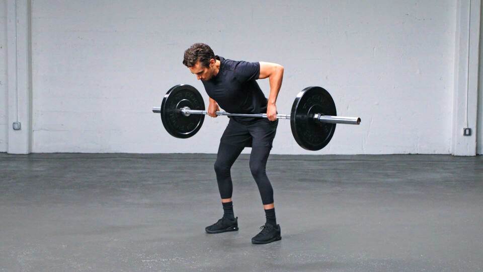 Barbell Row Build A Bigger And Broader Back With The Barbell Row